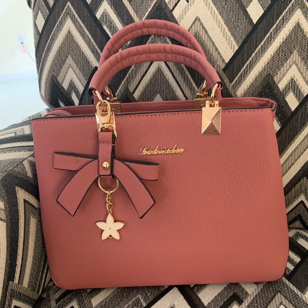 Handbag, NWOT.